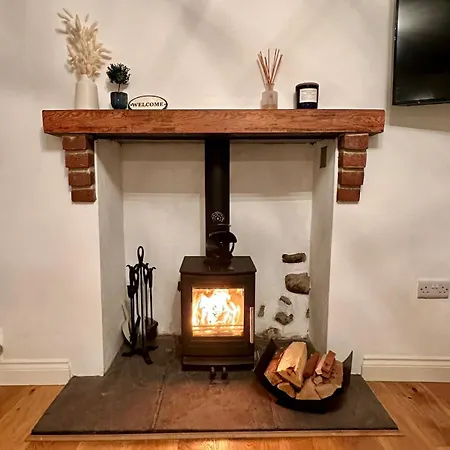 White Exelby Leeming Bar