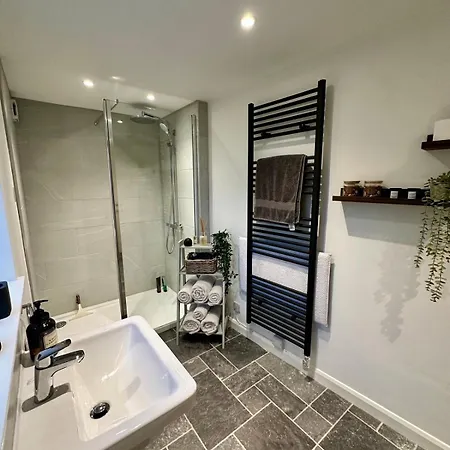 White Exelby * Leeming Bar